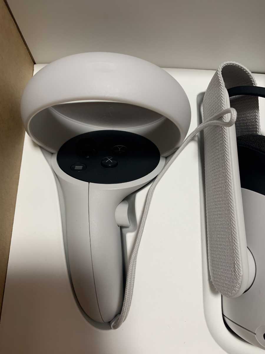 oculus quest 2 64gb+ヘッドストラップ+携帯用ケース 【公式通販】