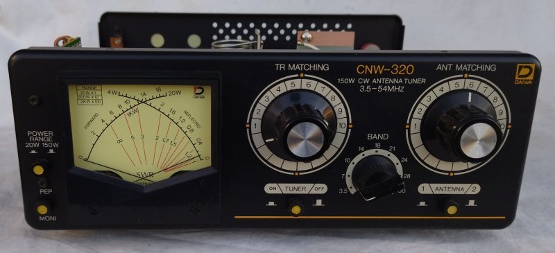 ダイワ CNW-320 3.5～54MHz 150W/CWアンテナチューナー PEP表示付き