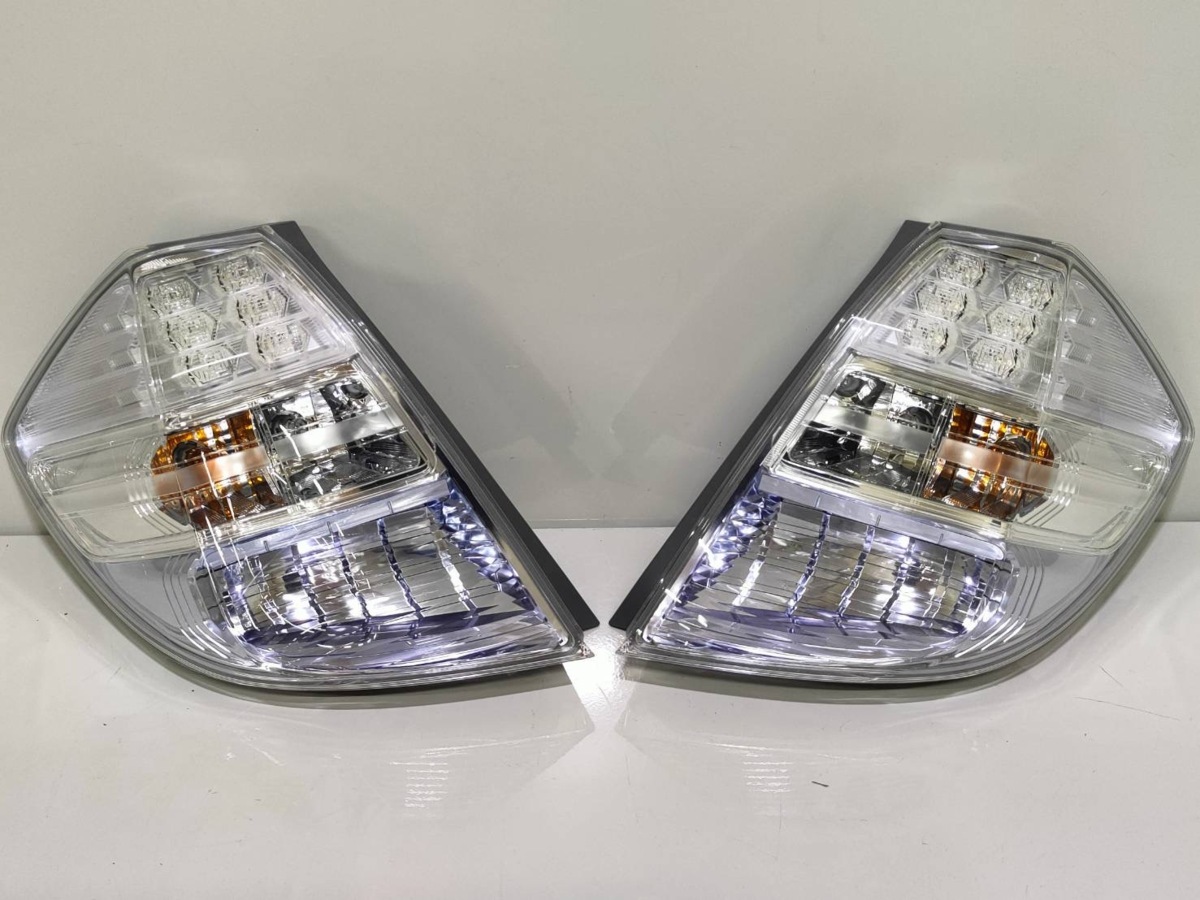 フィット GP1 ハイブリッド ホンダ 純正 ヘッドライト LED GP4 前期 HV 
