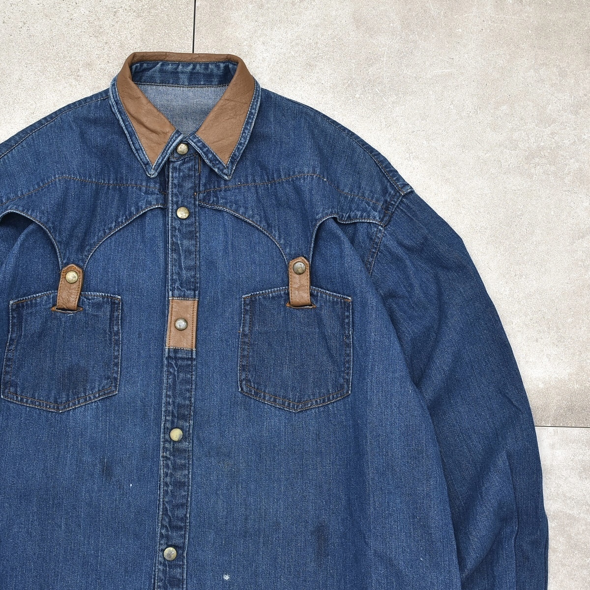 Vtg Leather switching design denim shirtメンズ S相当 ヴィンテージ デニムウエスタンシャツ レザー切替 変