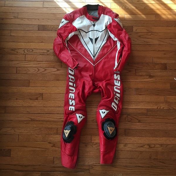 ダイネーゼ Dainese イタリア製 ライディング レザースーツ