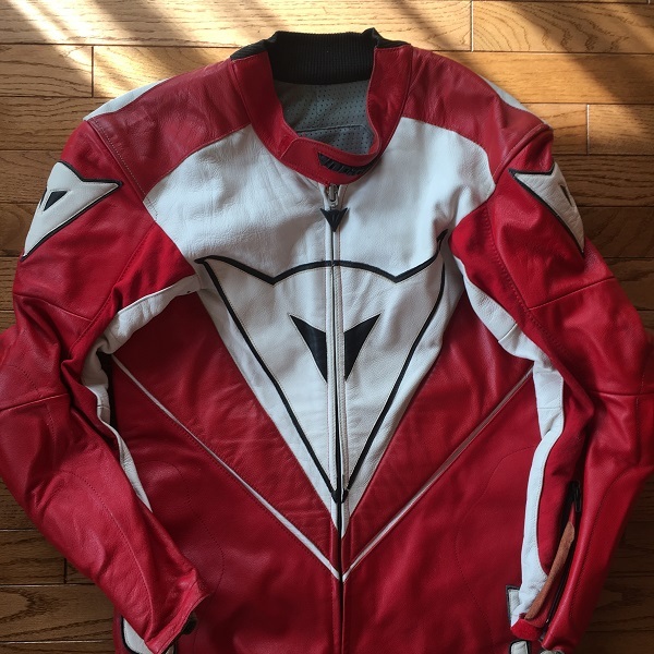 ダイネーゼ Dainese イタリア製 ライディング レザースーツ