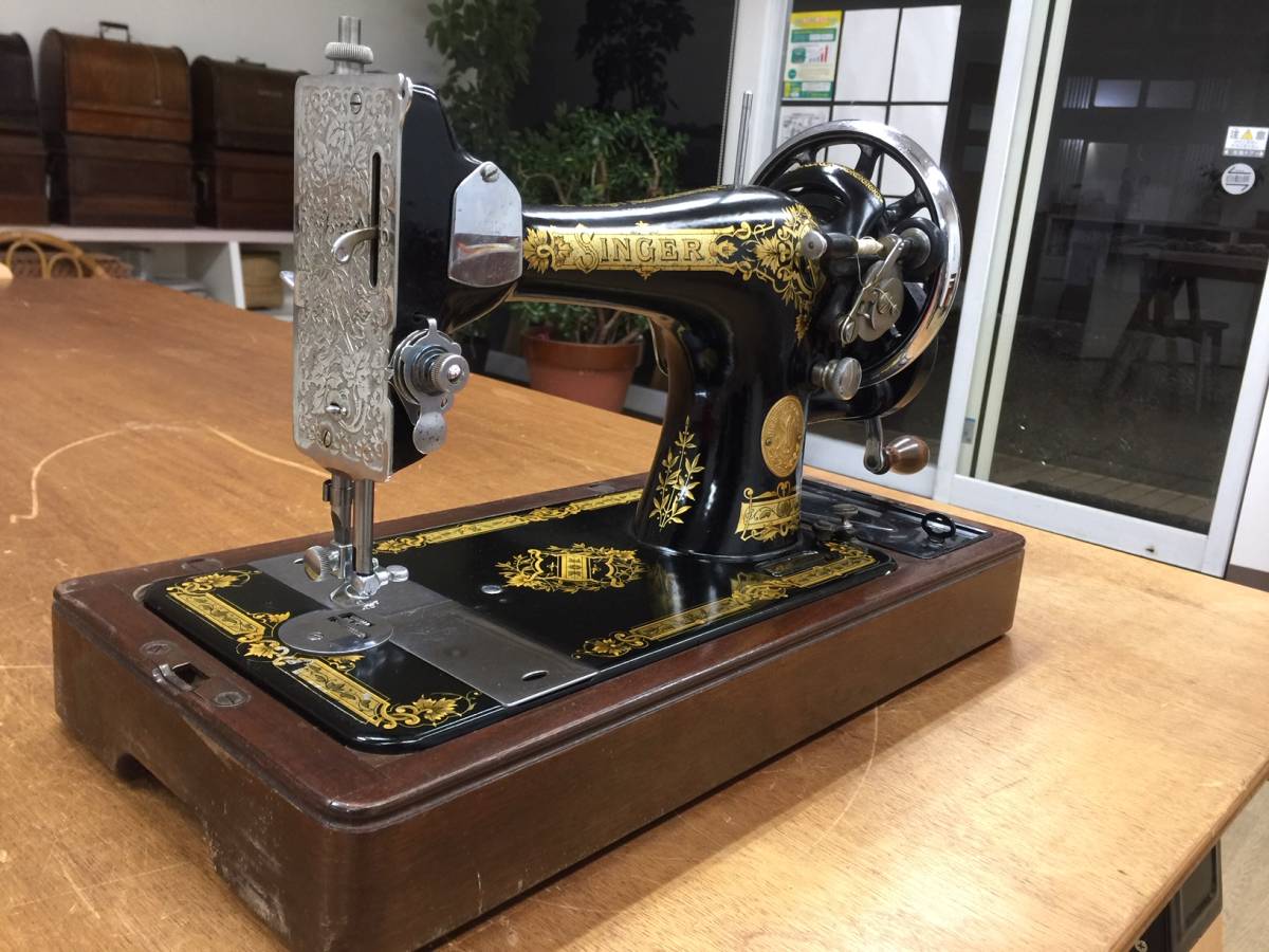 EB945839| Singer UK 1938年 シンガーModel 28K Victorian 手回し 