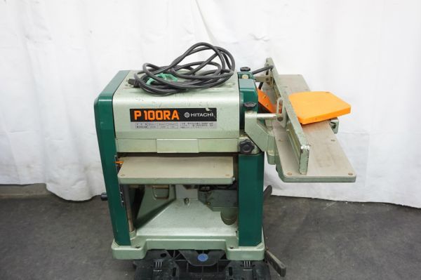 HITACHI 日立工機 P100RA 312㎜ 小型自動かんな盤 □H0111-Ba HITACHI 日立工機 P100RA 312㎜ 小型自動かんな盤 □H0111-Ba