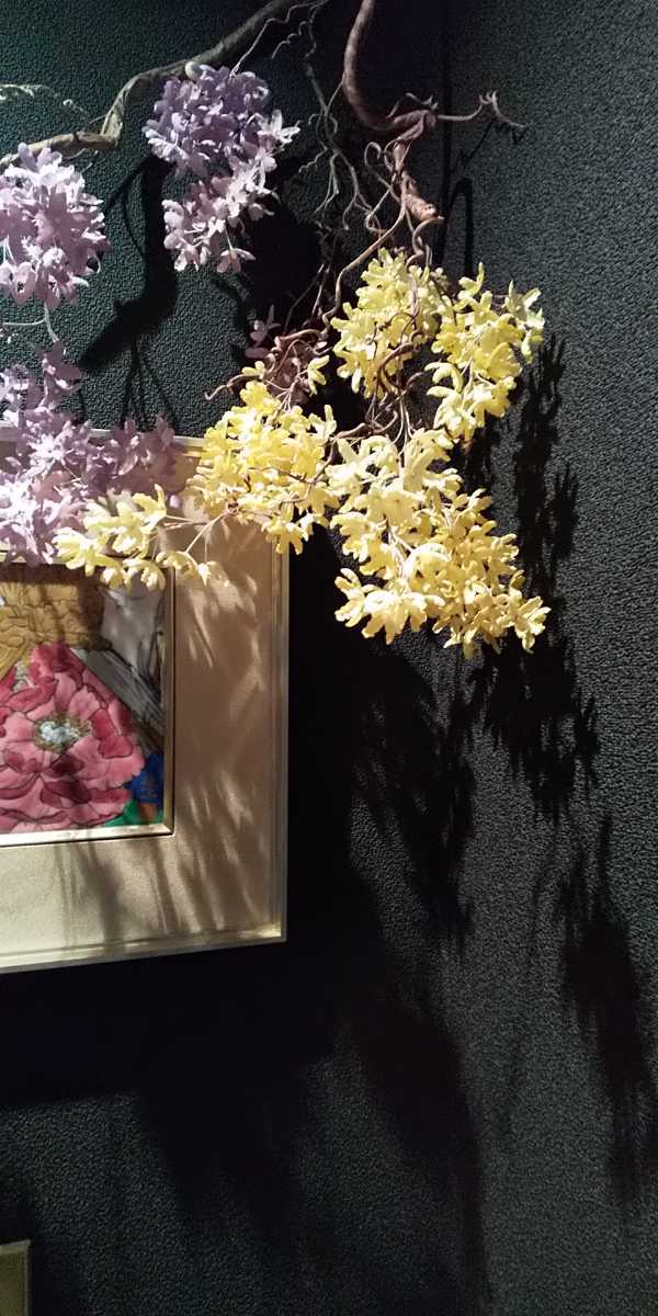 手作り 布花 アートフラワー 枯れ木にまつわる花 置物 オブジェ 売買されたオークション情報 Yahooの商品情報をアーカイブ公開 オークファン Aucfan Com