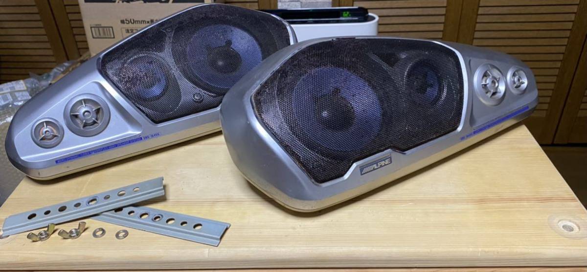 旧車 アルパインsbs 1645s 置き型4wayスピーカー出音ok エッジ破れ無し Alpineカースピーカー 据置 ボックスタイプ 売買されたオークション情報 Yahooの商品情報をアーカイブ公開 オークファン Aucfan Com