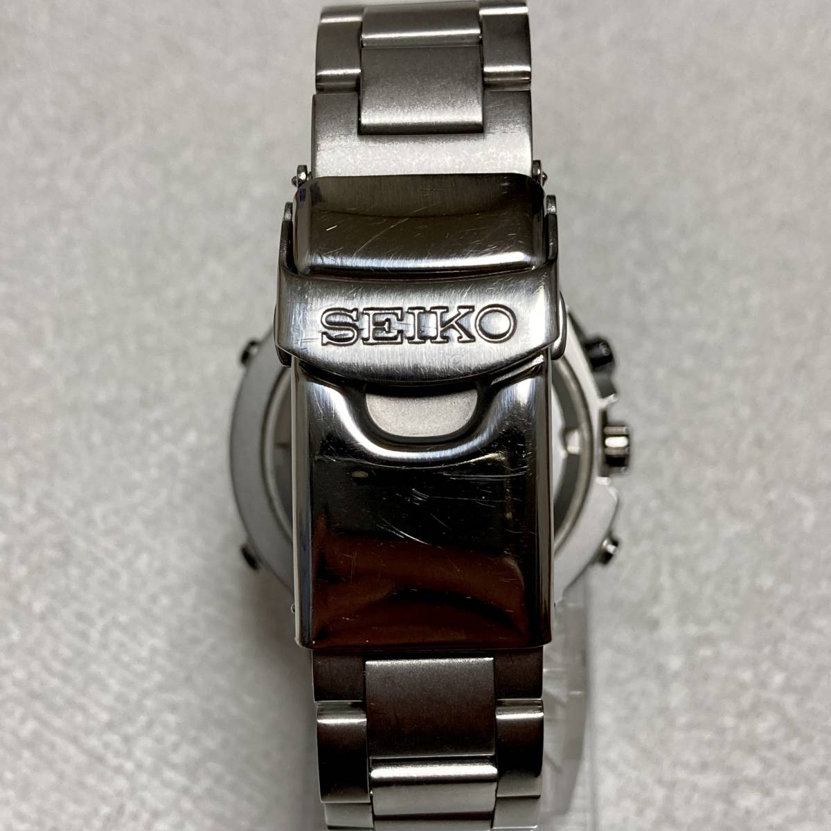 SEIKO・アラームクロノグラフ・200m防水・7T32-6K60・即決 セイコー