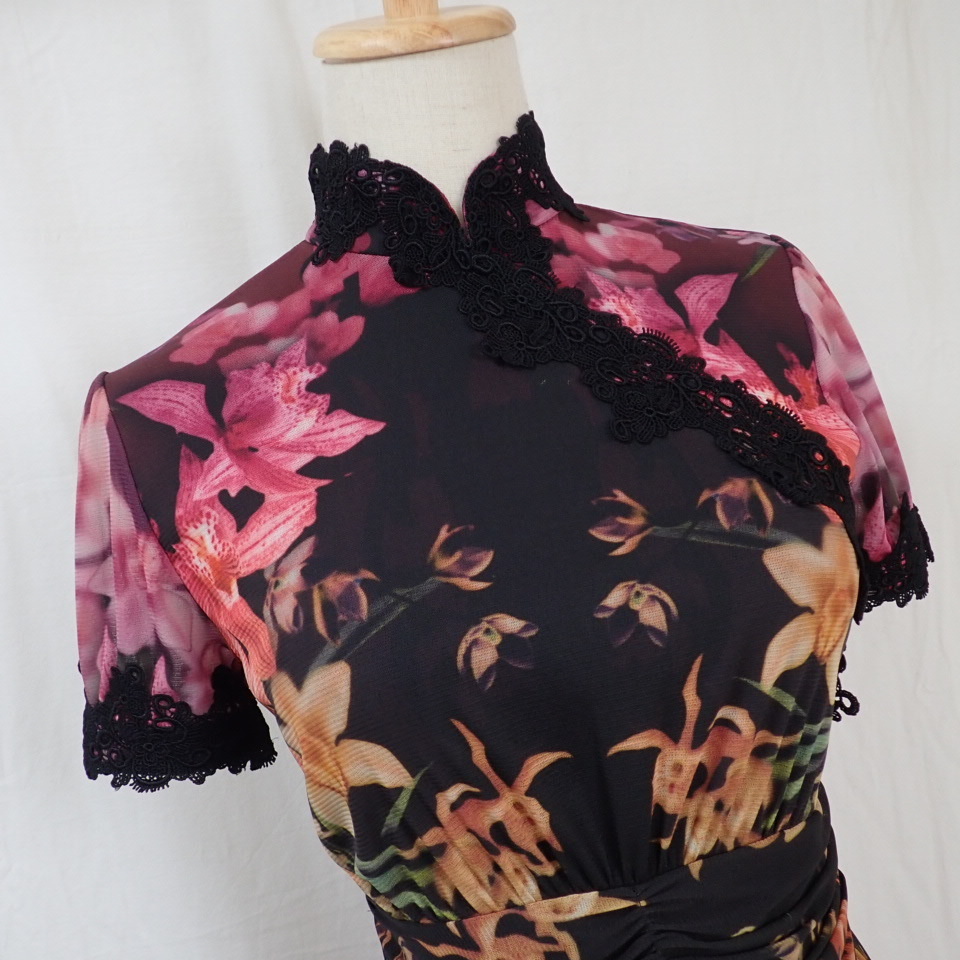 TAM VIVIENNE 美品 刺繍 お花 チャイナドレスの人気アイテム ヴィヴィアンタム シースルー チャイナドレス ワンピース 花柄 黒系 S相当 TAM VIVIENNE 美品 刺繍 お花 チャイナドレスの人気アイテム ヴィヴィアンタム シースルー チャイナドレス ワンピース 花柄 黒系 S相当