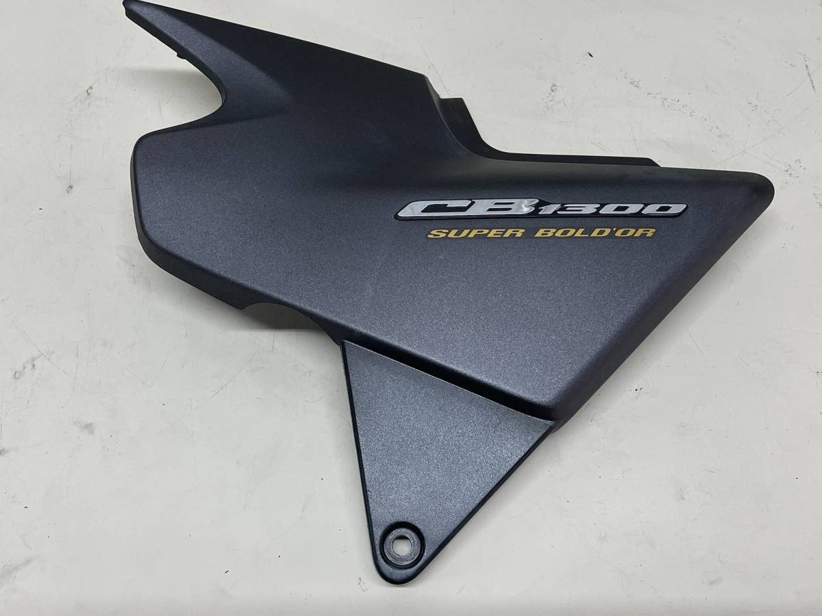 【HOT，大得価】 17 CB1300SB SC54 左サイドカバー CB1300SF(ホンダ用)｜売買されたオークション情報、yahooの商品情報をアーカイブ公開 - オークファン ホンダ用