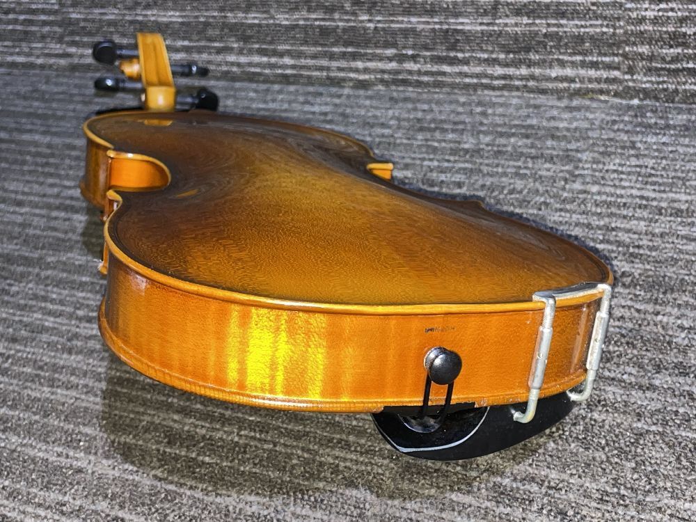 □□ ドイツ製 karl hofner バイオリン ケース、弓付き 美しいトラ柄