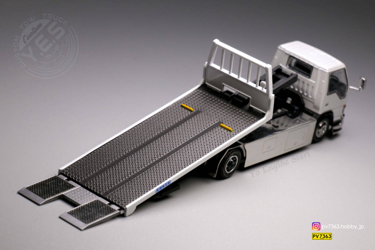1/64 Peako YES いすゞ ELF 積載車 ホワイト カスタム Y.E.S × Peako