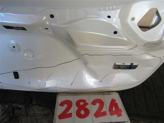 K.346771(2824)◇ZWE211 カローラ 純正 トランクパネル/トランクリッド◇ | ZWE211 ハイブリッド カローラ（トヨタ）の価格・スペック 中古車情報 サブ