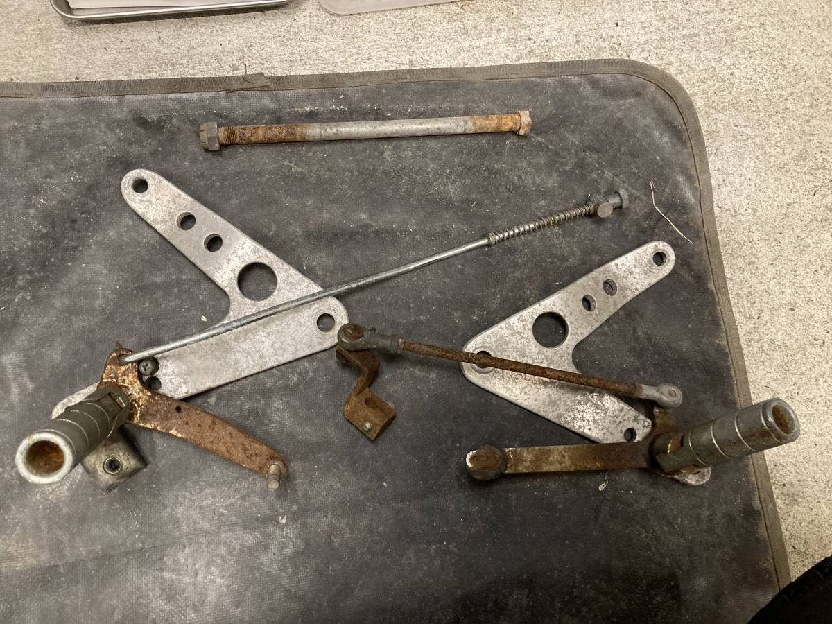 バイク紹介現行スーパーカブ50の進化が凄い！神燃費も健在！ - YouTube