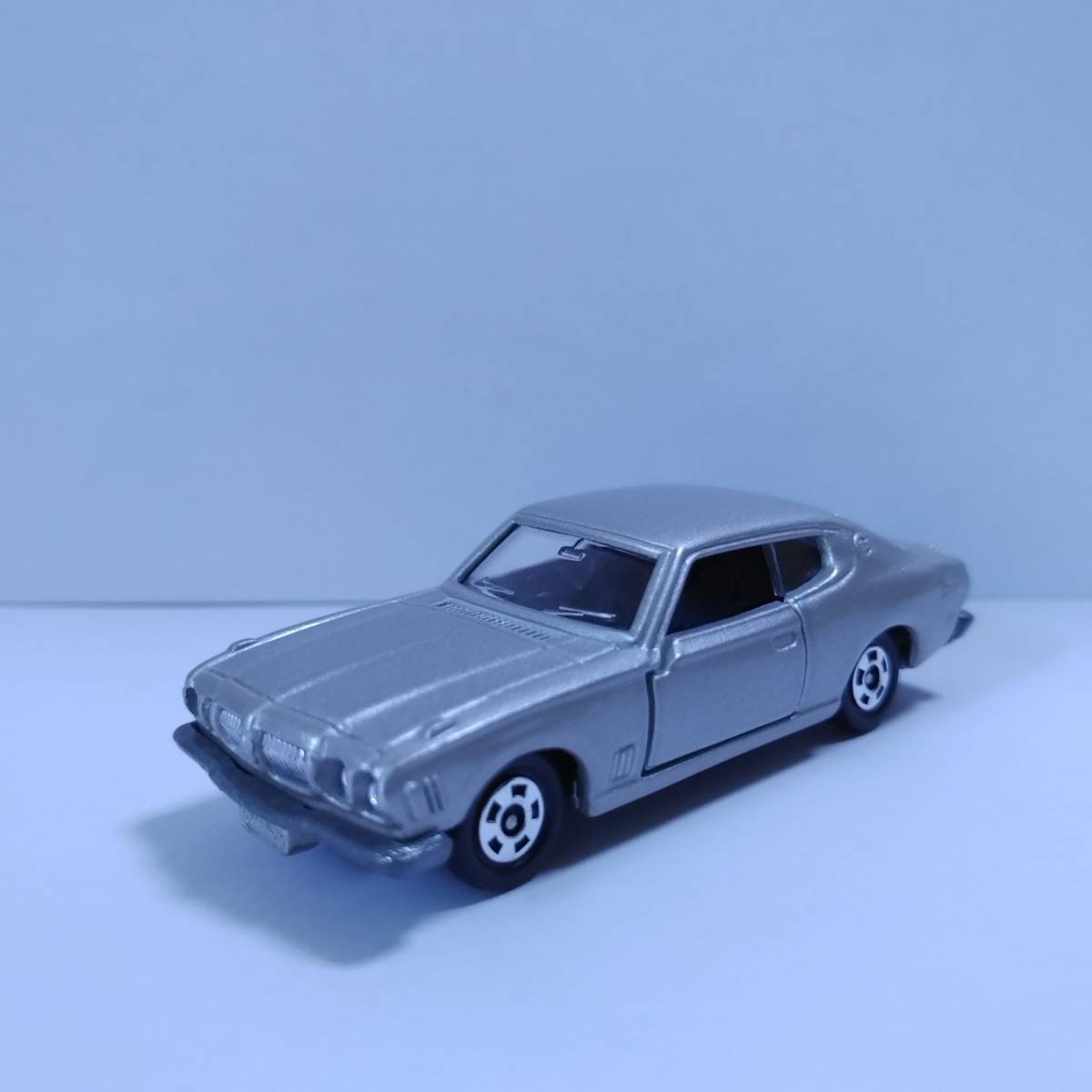 トミカ 18 日産 ブルーバード 2000GT-X 日本製 イケダ特注 試作品 箱