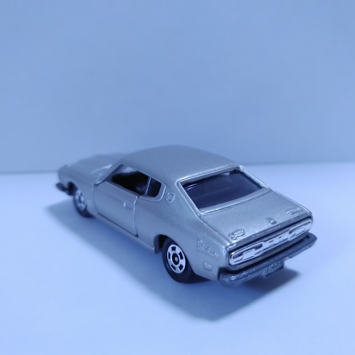 トミカ 18 日産 ブルーバード 2000GT-X 日本製 イケダ特注 試作品 箱