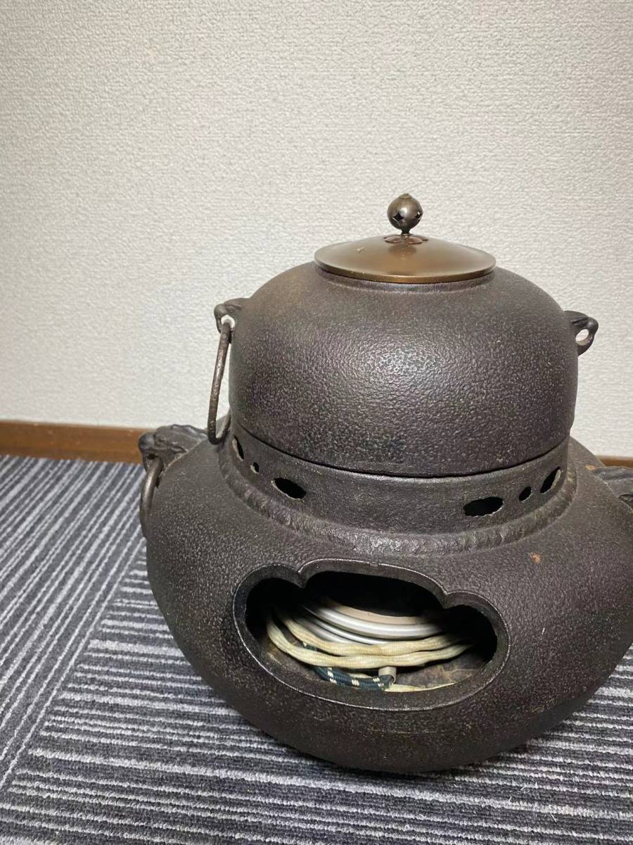 風炉型電熱器 と 風炉釜セット 釜 茶道 電気 風炉 電熱器 動作品