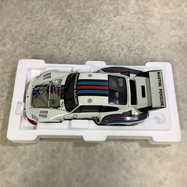 3 エグゾト 1／18 ミニカー ポルシェ935 京商 3 エグゾト 1／18