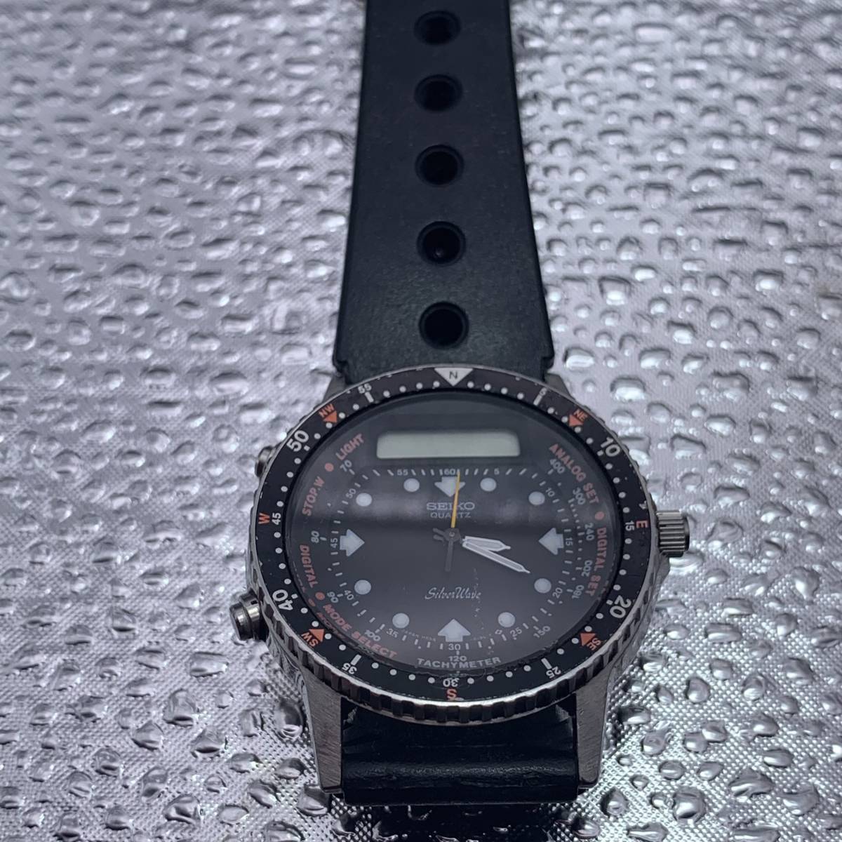 希少品☆ 【SEIKO/セイコー】シルバーウェーブ H556-5100 デジアナ QZ 