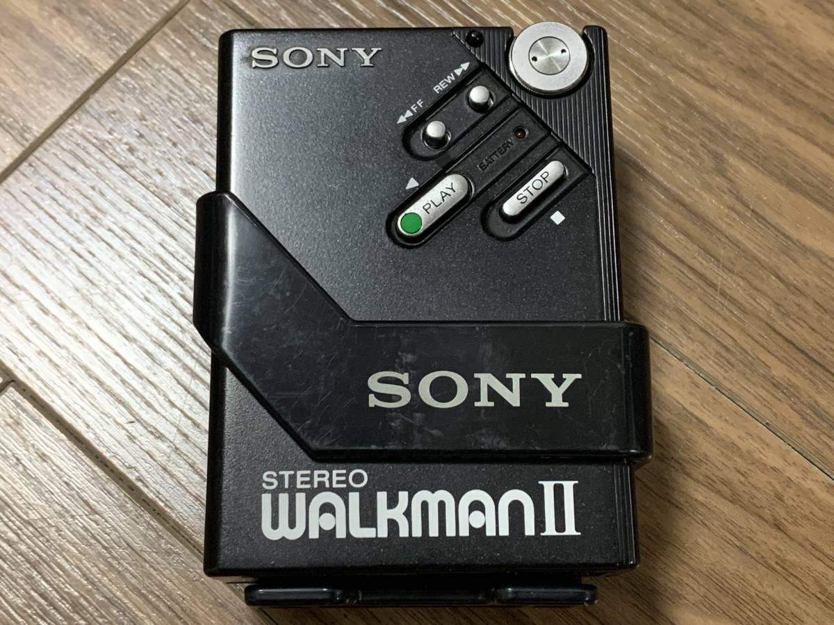 ジャンク ソニー SONY WALKMAN WM-190 壊れています