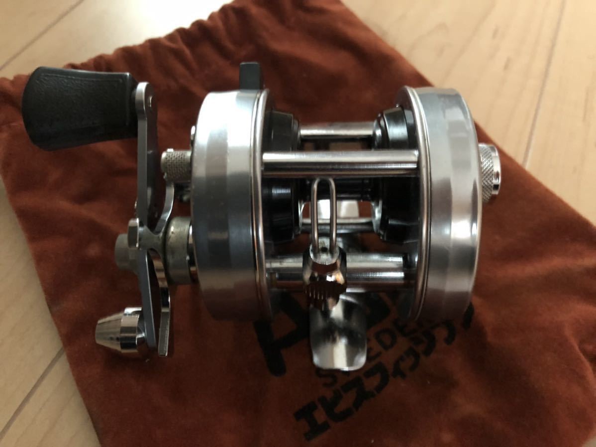 アブ アンバサダー2500C グレー エビス EF ABU Ambassadeur