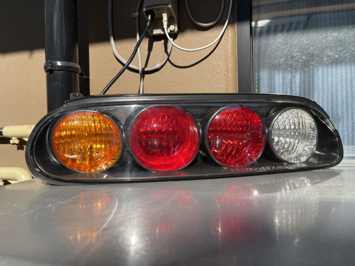 JZA80 80 スープラ 前期 テールランプ テールライト 左右 ジャンク  