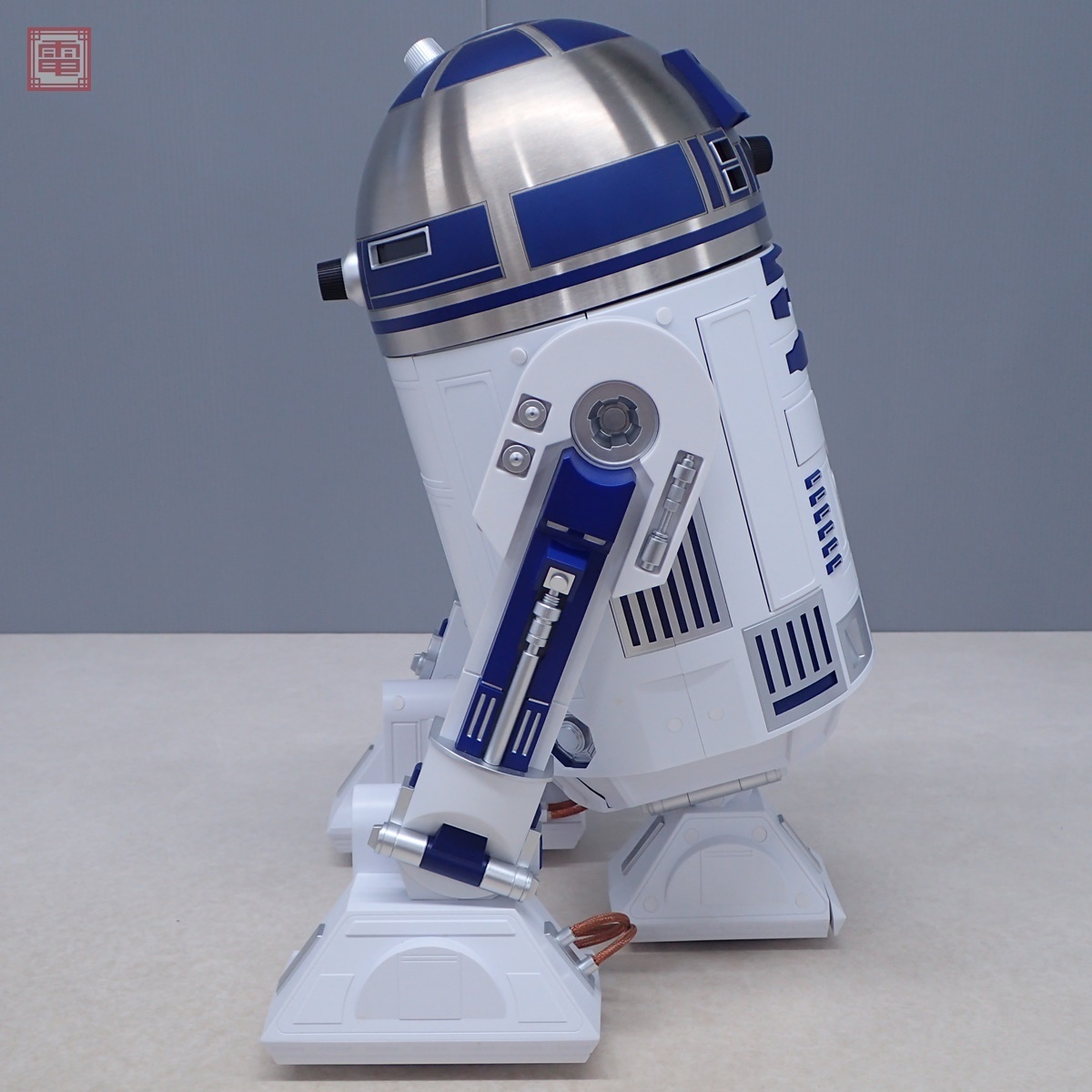 完成品 デアゴスティーニ 1/2 週刊 スター・ウォーズ R2-D2 