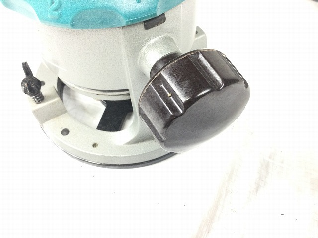【送料無料☆彡】makita マキタ ルータ 3600 ルーター トリマ／トリマー 穴あけ加工 木材加工 大工道具 電動工具 ルーター マキタ | 3600HA ブレーキ付 トリマ・ルータ