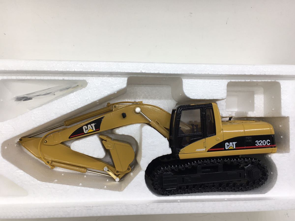 CAT REGA 新キャタピラー三菱 1⁄40 油圧ショベル SERIES EXCAVATOR