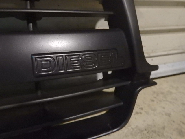 ランクル80 純正 フロントグリル TOYOTA文字 DIESEL F-189