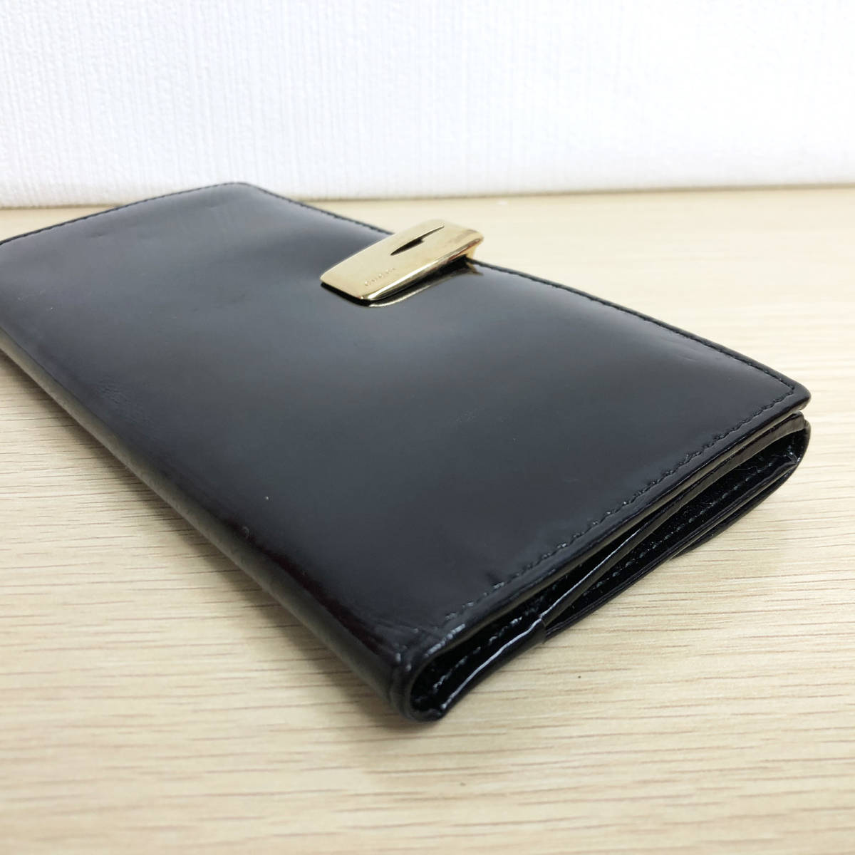 GUCCI グッチ エナメル 二つ折り 長財布 ブラック 黒 ゴールド金具 035 
