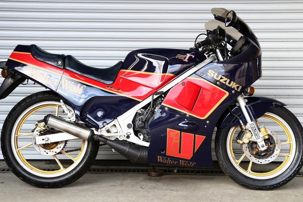 RG250ガンマ/限定車/ウォルターウルフ/純正フルカウル/オリジナル