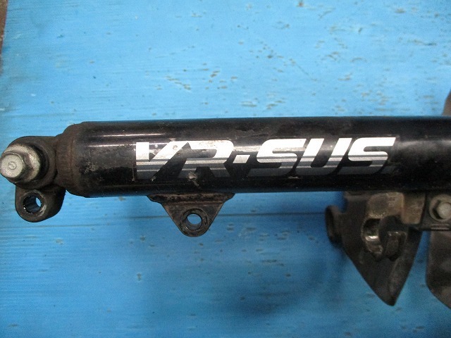 スーパーディオSR AF28 フロントフォークステムDIO サスペンション