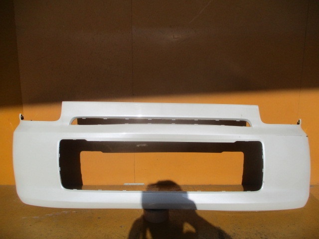 ワゴンR(MH55S)用 純正フロントバンパー パール(ZVR) 71711-63R0