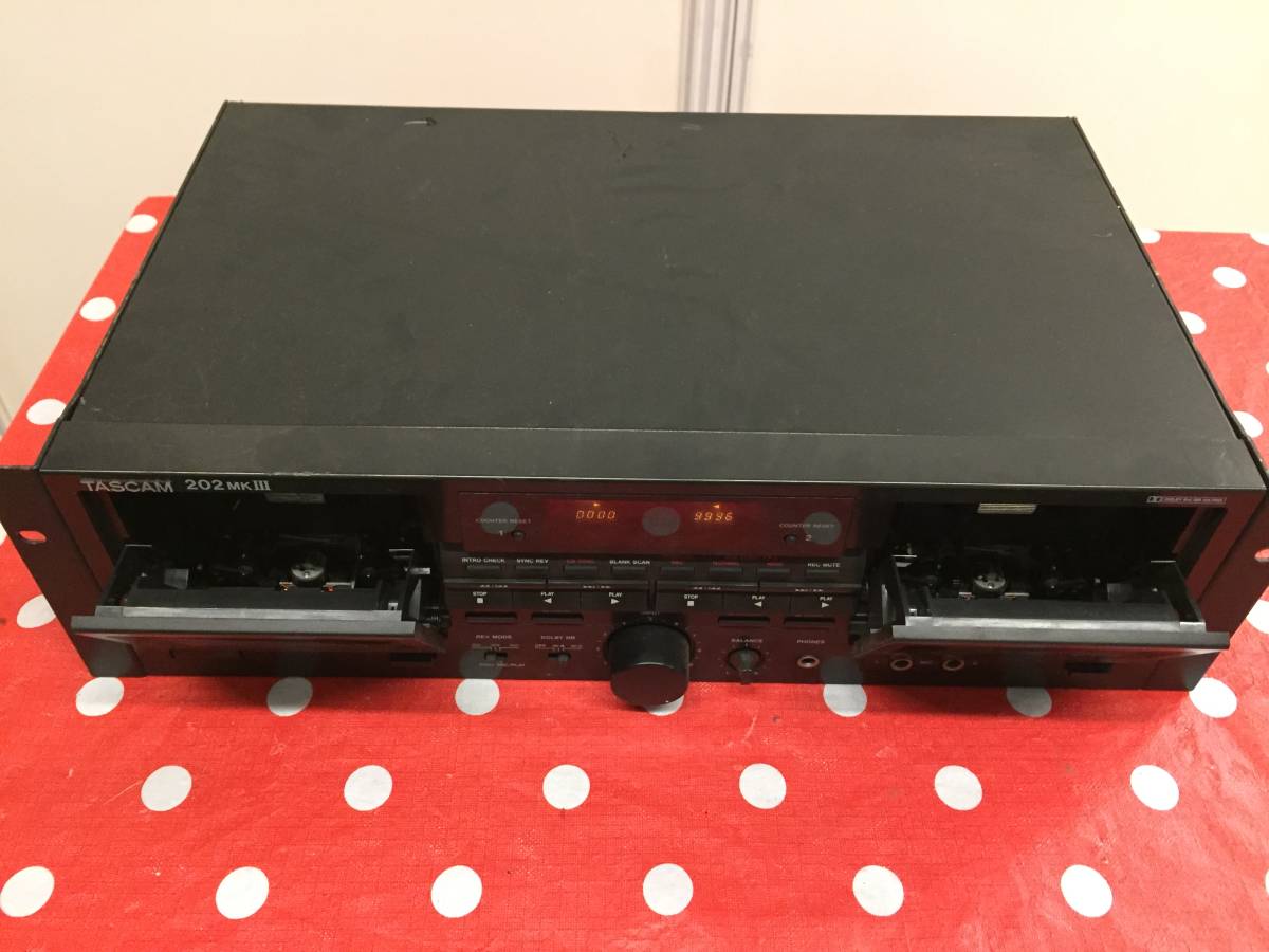 TASCAM 202MK II ダブル ステレオ カセットデッキ TASCAM タスカム