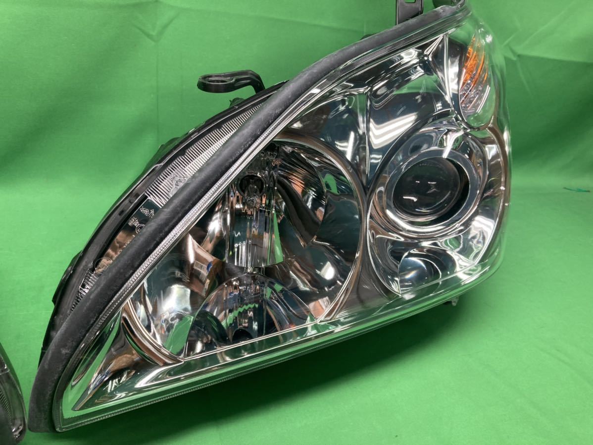 ハリアー 30 HARRIER 純正HIDヘッドライト AFS付 刻印4