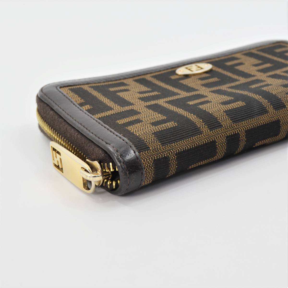 S 1円スタート FENDI フェンディ ズッカ ラウンドファスナー 長財布 FF 