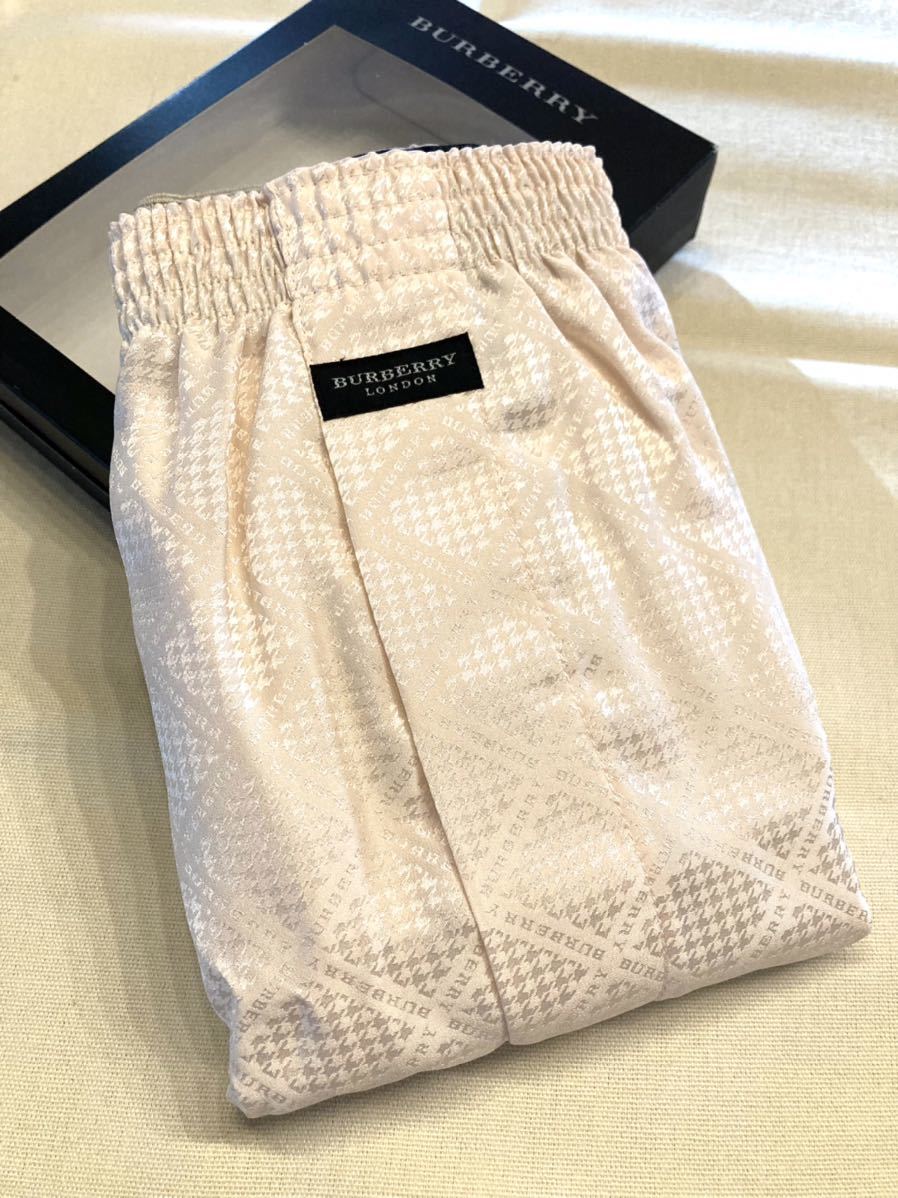 BURBERRY - バーバリー トランクス Lサイズの通販 by ひなた's