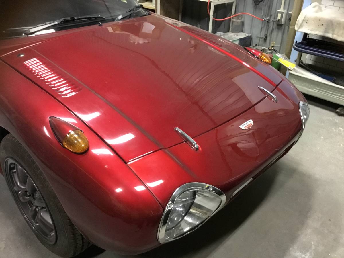 極希少　トヨタ スポーツ800 ヨタハチ グリルバッジ エンブレム 当時物 旧車 新品 商品2台製作 トヨタ スポーツ 800 ヨタハチ エンブレム (トヨタ