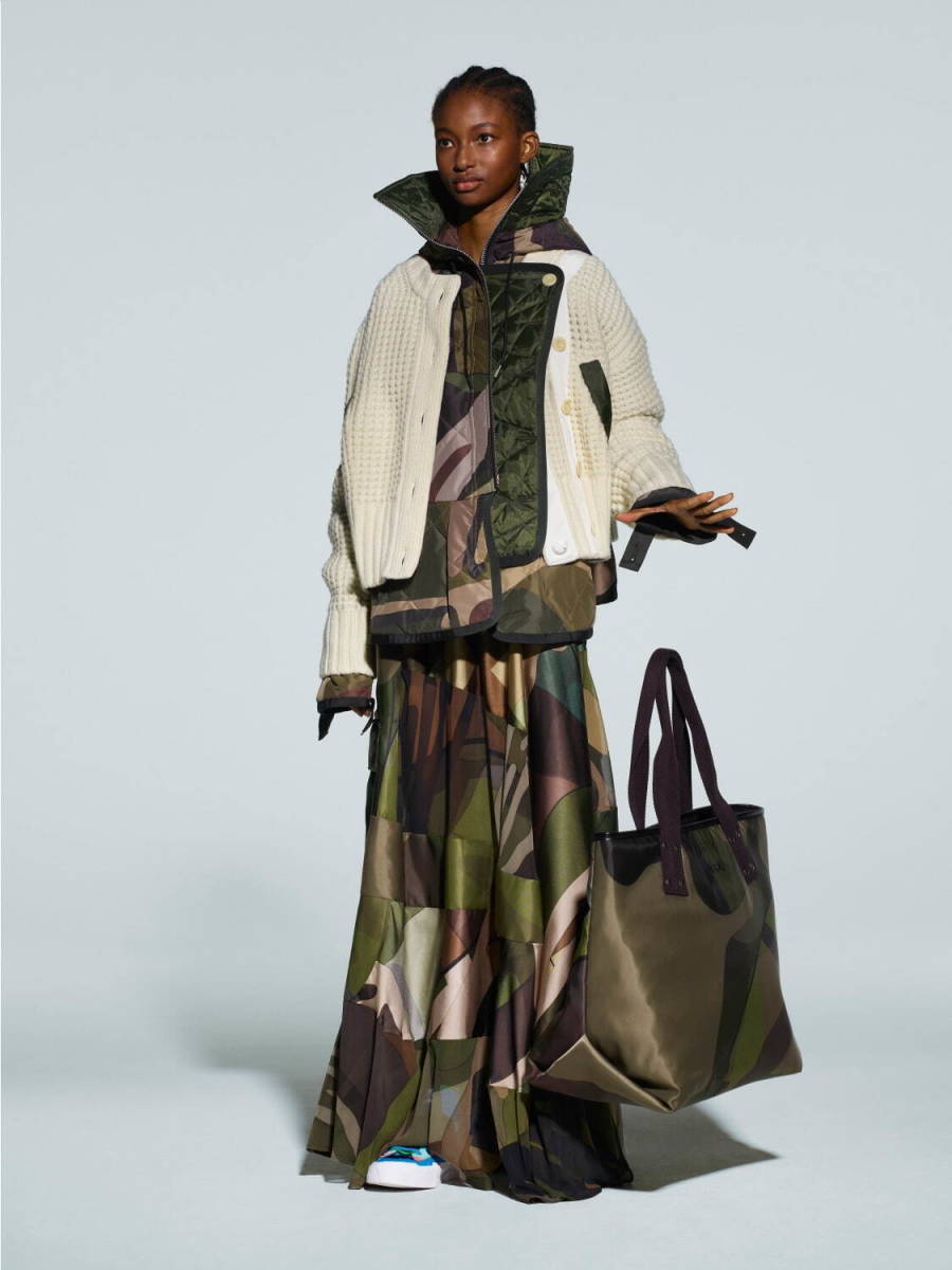 sacai × KAWS カモフラ柄トートバッグL (サカイ迷彩新作nike(男性用
