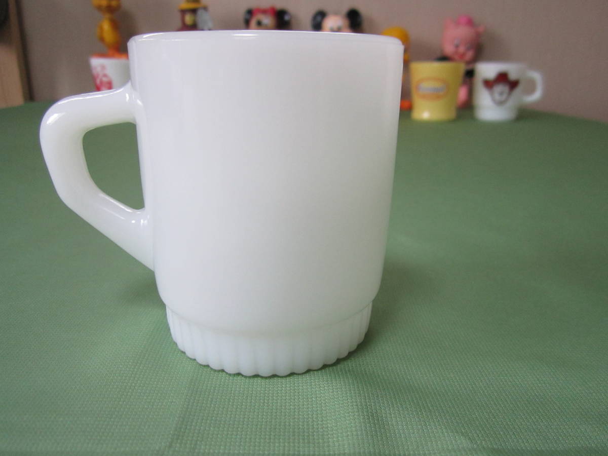 ファイヤーキング Fire King Mills County マグ リブボトム アメリカ ヴィンテージ マグカップ 売買されたオークション情報 Yahooの商品情報をアーカイブ公開 オークファン Aucfan Com