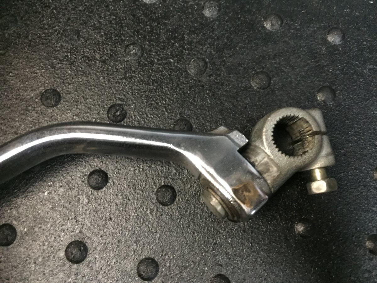 YAMAHA SR400 純正キックペダル キックアーム ノーマル （検索 1JR 2H6 