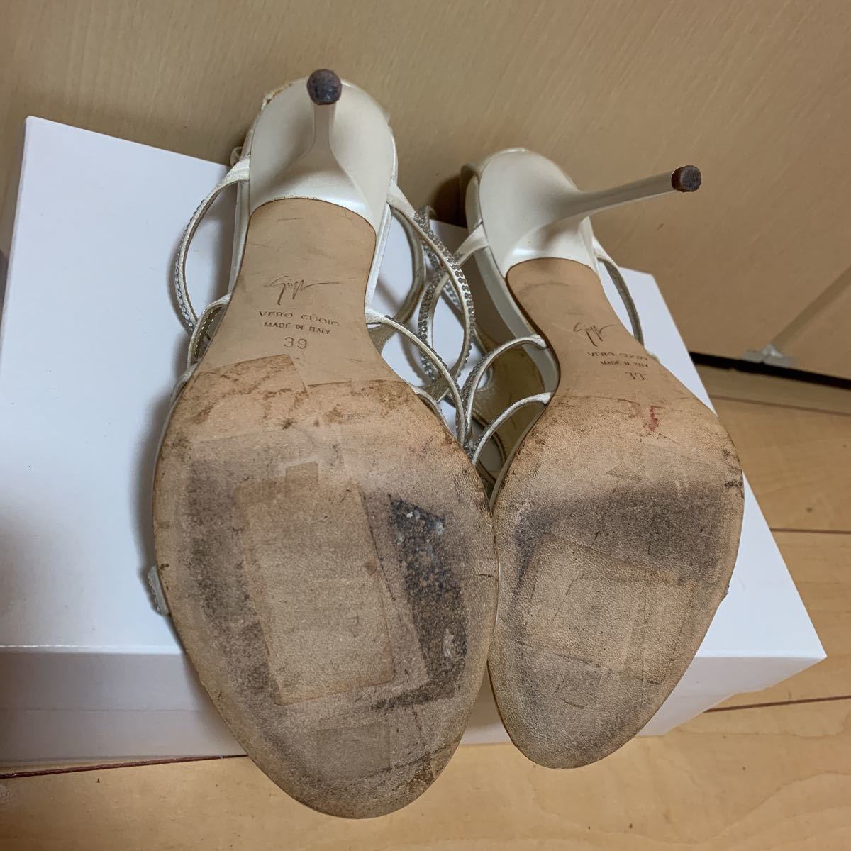 GIUSEPPE ZANOTTI（ジュゼッペザノッティ）キラキラスワロサンダル39  