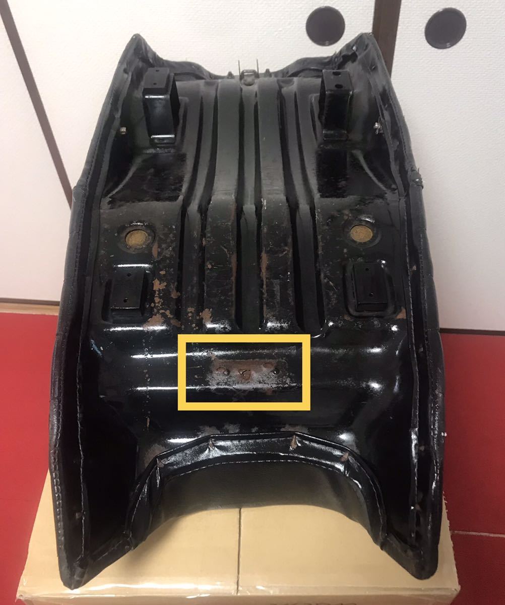 GSX400F(Gフォア) 純正シート