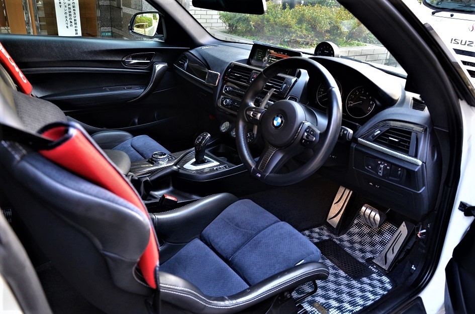 フルカスタムBMW M235i 製作費350万円オーバー 車両評価4,5点 極上車_5