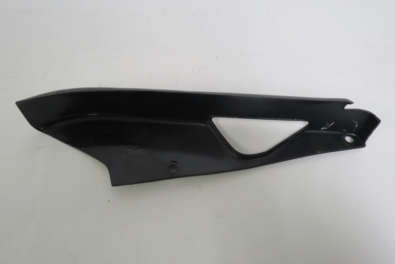 CBR400RR　NC29　 チェーンカバー チェーンガード　黒　【cbr400nc29b】