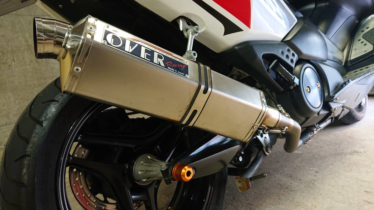 T-MAX500 3型 SJ08J OVER レーシング マフラー　美品 TMAX 500 SJ08J OVER RACING オーバーレーシング マフラー 美品 TT