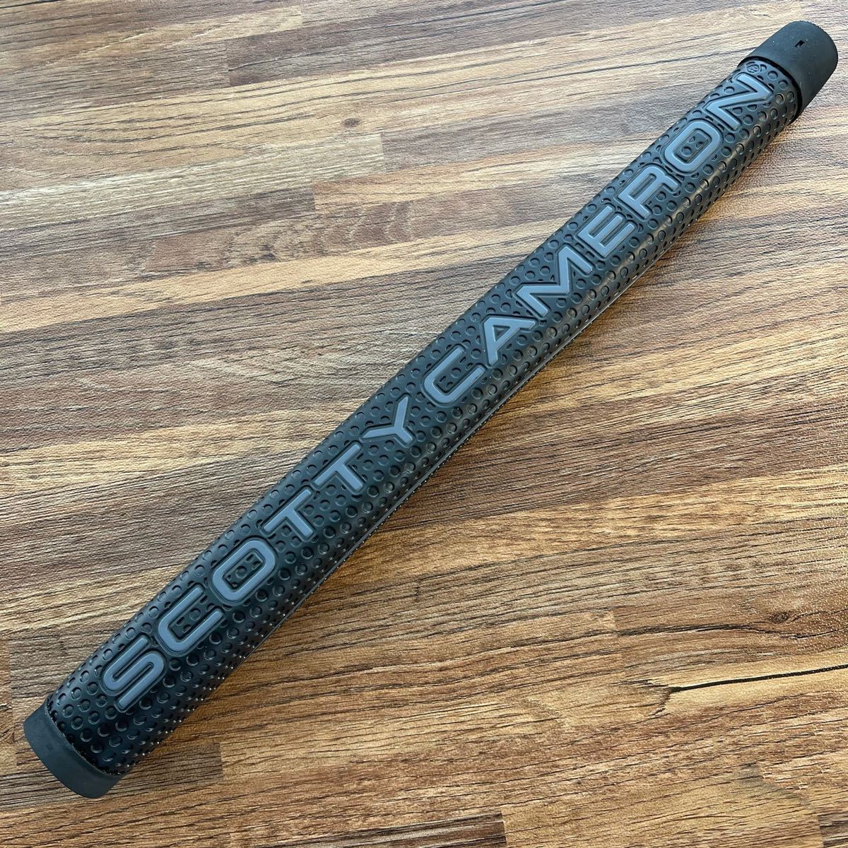 【HOT，限定セール】 Scotty Cameron Maradorスコッティキャメロン マタドール パターグリップ ブラック(スコッティ・キャメロン)｜売買されたオークション情報、yahooの商品情報をアーカイブ公開 - オークファン 男性右きき用