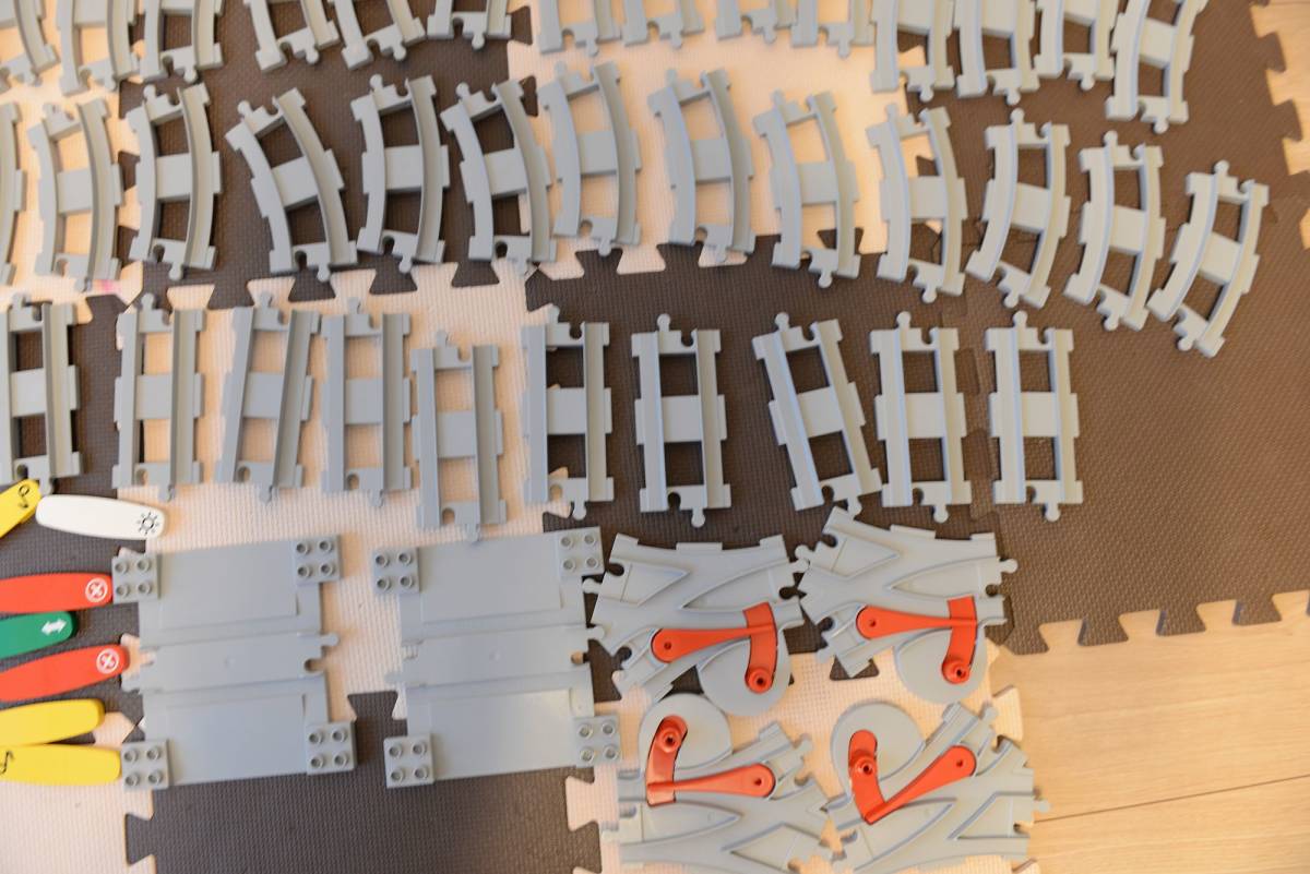 デュプロ レゴ : デュプロのまち LEGO トレインレールセット 0 おもちゃ まちのトレイン duplo 1 デラックストレインセット 2 レゴ(LEGO) 単品曲線レール12個 鉄道橋とレール