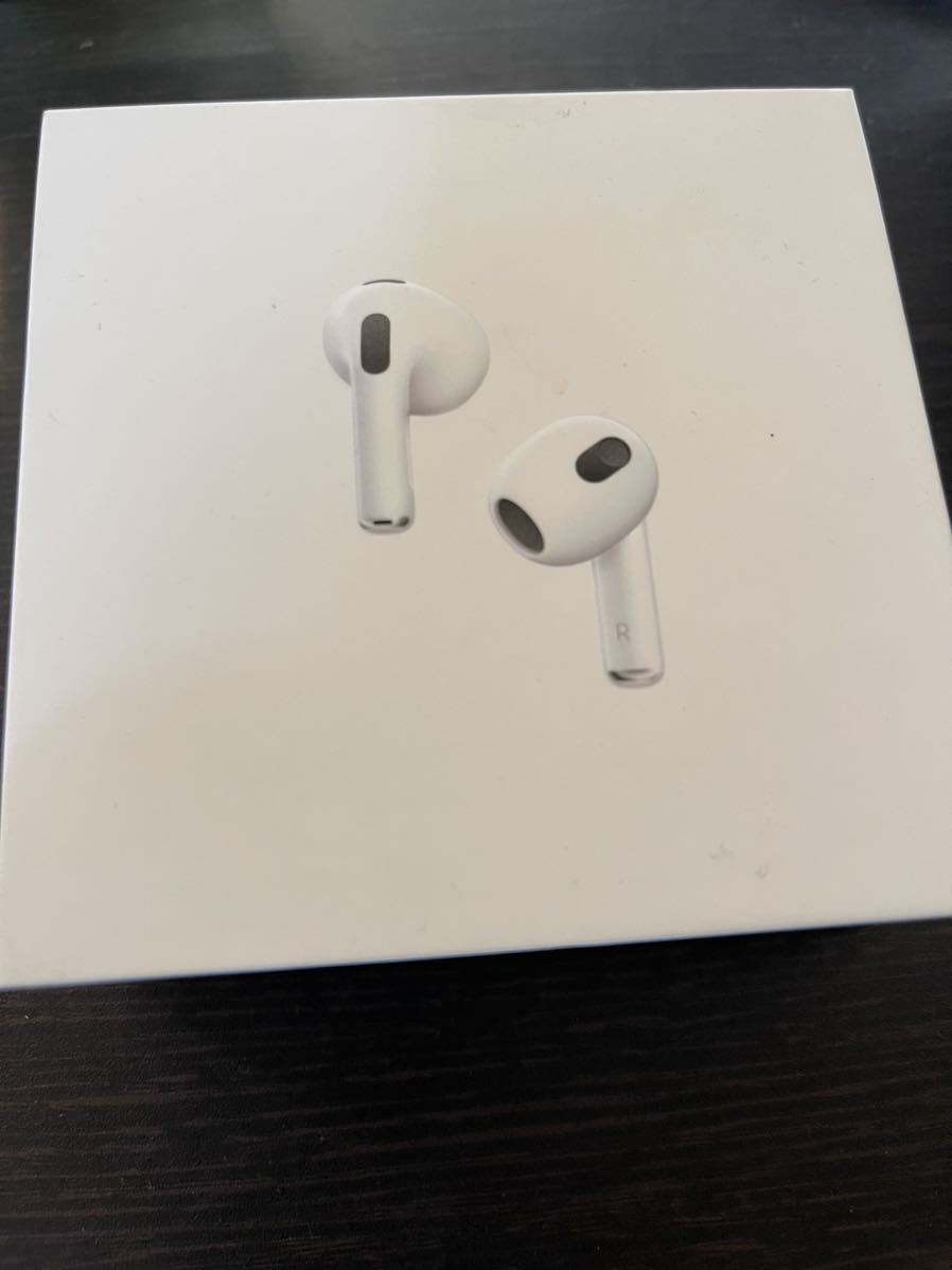 全国無料，セール AirPods 第3世代 ＭＭE73/JA エアーポッズ イヤホン Bluetoothワイヤレスイヤホン(イヤホン、ヘッドフォン)｜売買されたオークション情報、yahooの商品情報をアーカイブ公開 - オークファン アップル