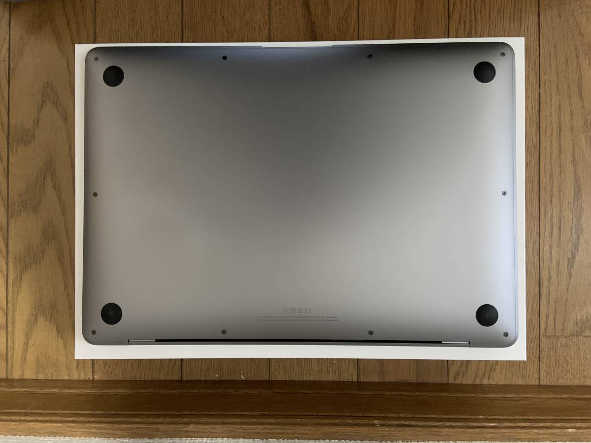 新品同様 Macbook Pro M1搭載モデル 16GBユニファイドメモリ 256GB SSD 